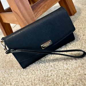 Kate Spade Wallet ♠️